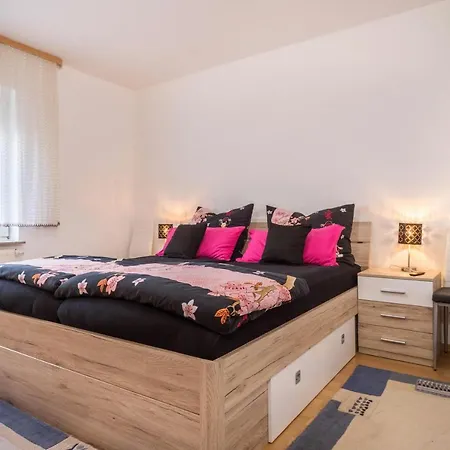 Gruene Oase Apartment Friedrichshafen Exterior photo